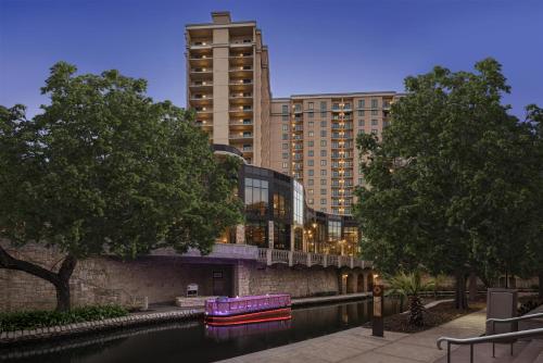 Embassy Suites San Antonio Riverwalk-Downtown in San Antonio, USA