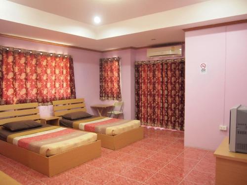 Somsri Apartment