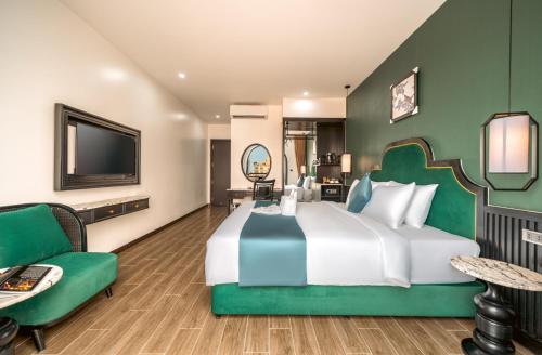 room detail thumbnail 0