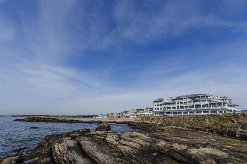 Madison Beach Hotel, Curio Collection by Hilton in Madison, USA