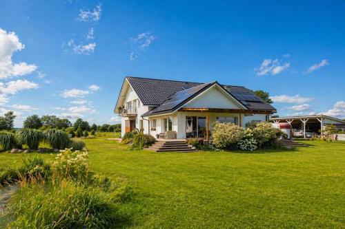 Viesnīcas āriene, Agritourism, family studio in Warnowo