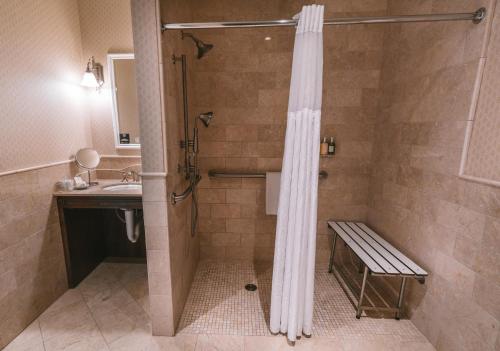 Madison Beach Hotel Curio Collection by Hilton - image 33