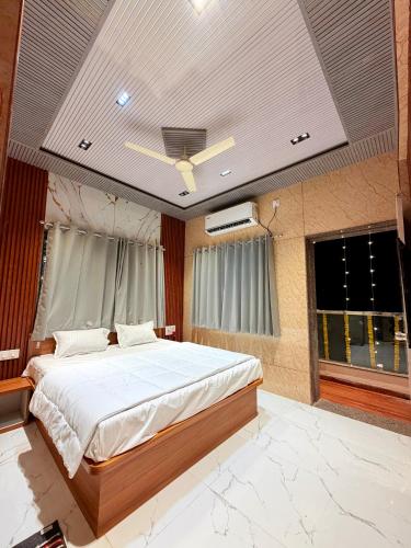 Saiprasad suite & stay in Ellora