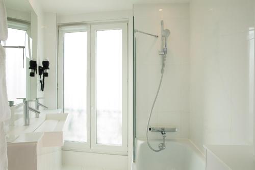 Hôtel Eiffel Turenne - image 6