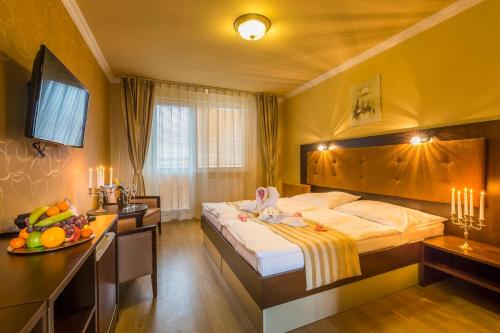 Hotel Sun - main image