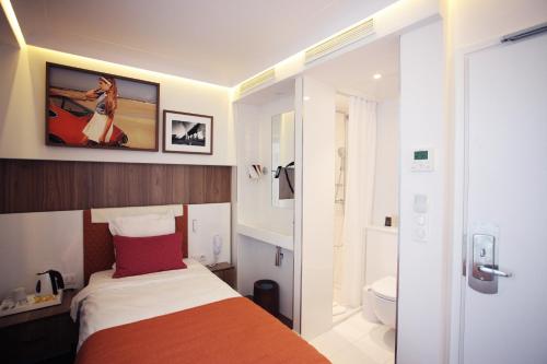 Hôtel Eiffel Turenne - image 8