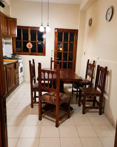 Alojamiento Casa Familiar in Anguinán
