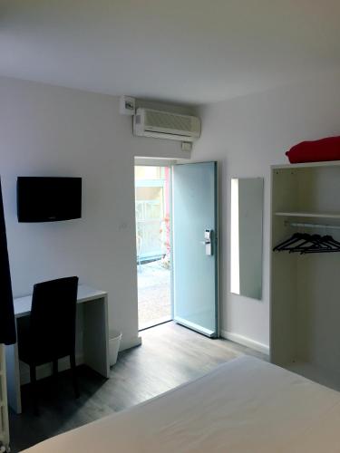 Au Patio Morand - image 12