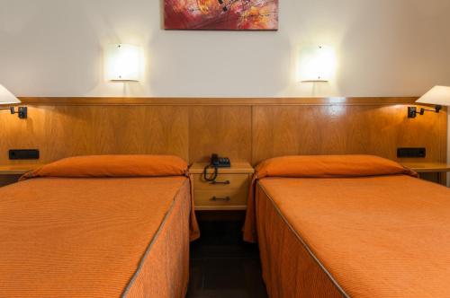 1 double bed