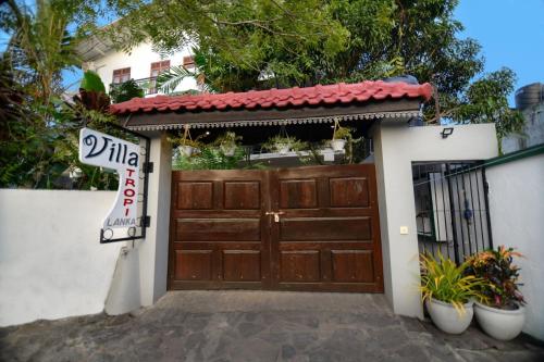 Villa Tropi Lanka - Tap to explore photos