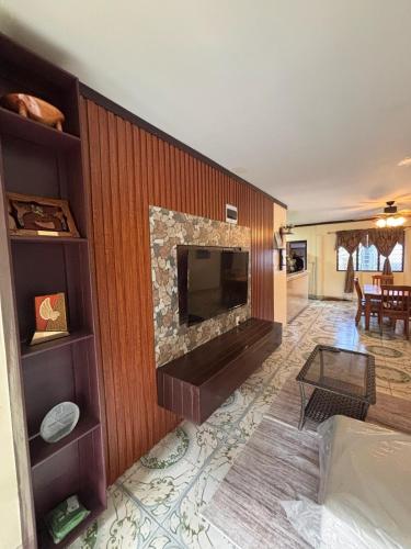 Linas Lodge in Vaitele