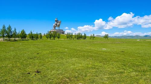 Chinggis Khaan International Festival – khách sạn tại Nalaikh