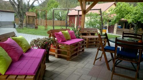 Diofa Vendeghaz in Bukkszeka