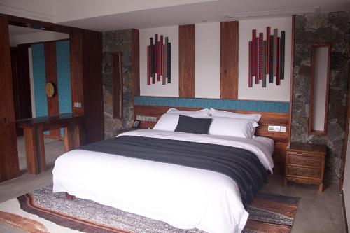 85730252 Li River Resort