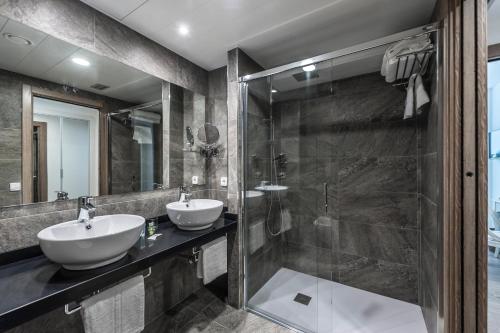 Suite Home Sardinero - image 14