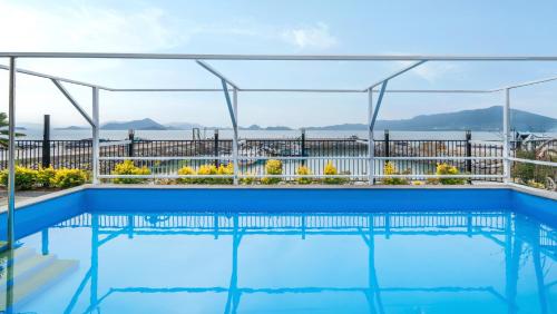 Exterior view, Yeosu Wayo Ocean View Pension in Hwajeong-myeon