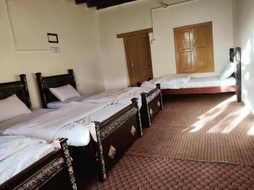 Hunza Backpackers Inn in Karimabad