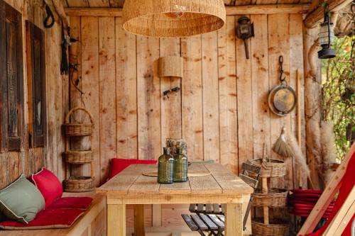 Le Moulin de Basile in Chambon-sur-Dolore