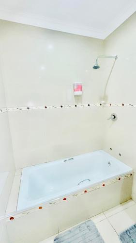 Auckland park self catering guest house — other in 24 Sunbury Ave, Johannesburg South Africa, 2092