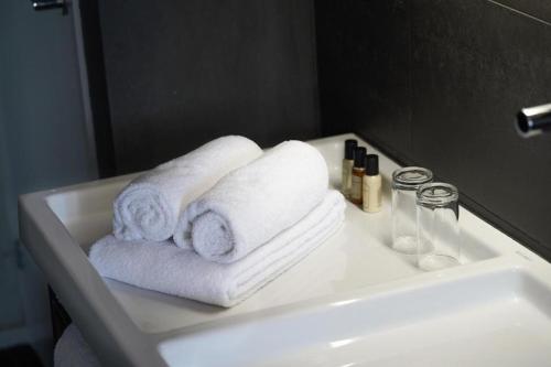 City Center Apartments Short & Long Stay Deals Almelo in Алмело