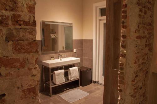 City Center Apartments Short & Long Stay Deals Almelo in Алмело