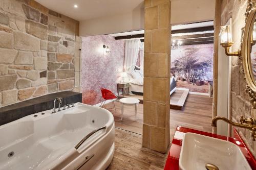 Maison Bistro & Hotel - image 6