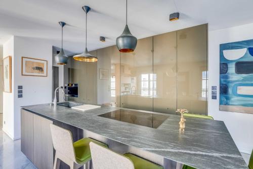 Modern Apartment - 1BR 2P - Marais République - image 6