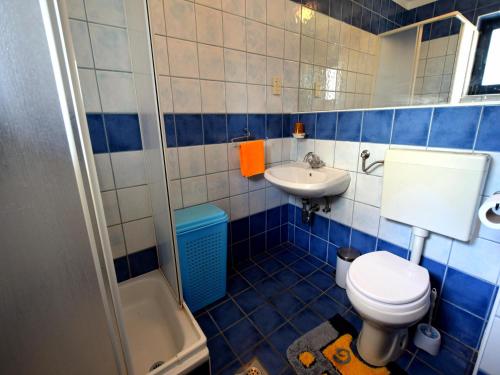 Baño, Apartment Oresic in Malinska