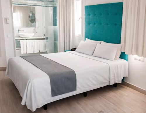Hotel Clopy Rocamar