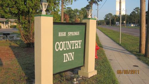. High Springs Country Inn