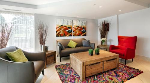 Best Western Hotel Brossard in Brossard