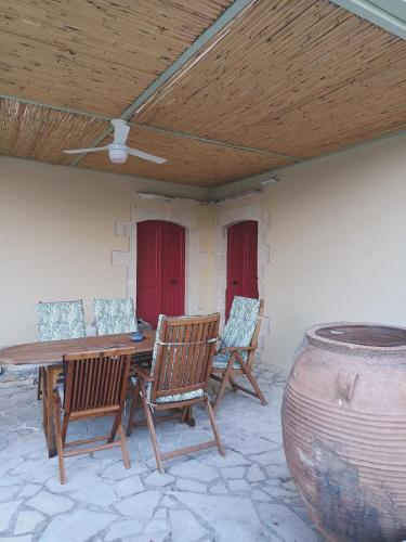 Geronymo's Stone Villa, Pool, Apokoronas, Chania in Fres