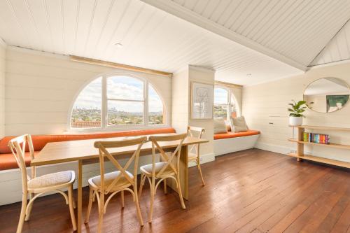 Facilities, Bondi Family Retreat with Stunning Skyline Views in Dover Heights