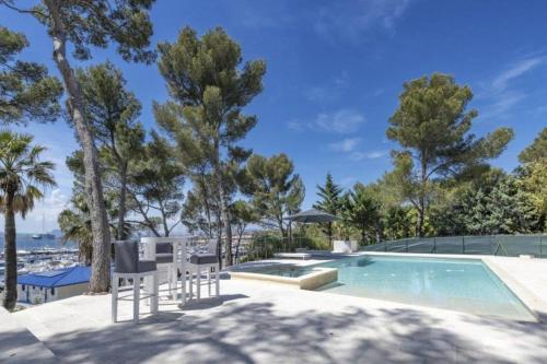 Villa les Romarins au port de Santa Lucia by Sea View Property Rental