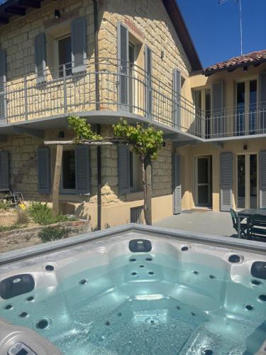 Cozy Court - Relax in Monferrato in Grazano Badolio
