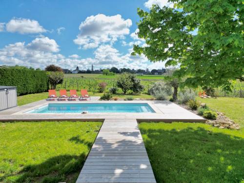 Charmante maison avec piscine au cœur des vignes in Saint-Philippe-d'Aiguille