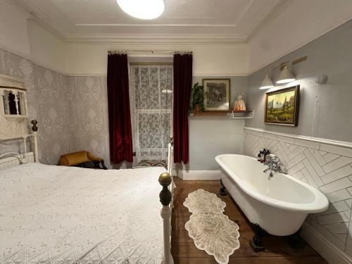 Boutique Studio Apartment in Grand House in Sveti Austell