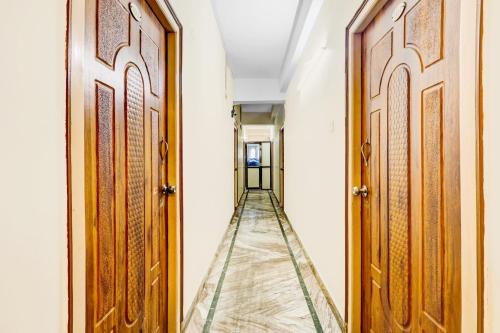 Lobby, Super OYO Hotel O Adarsh Nagar Near Kavya Hospital in Maddilapalem