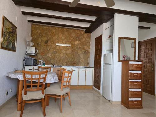 Apartamentos El Tosal 7E 4