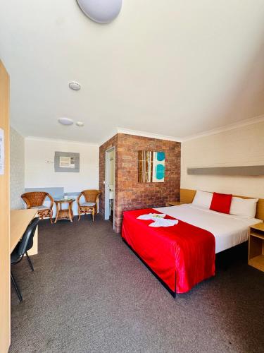 Arabella Motor Inn (formerly South Tweed Motor Inn) in Tweed Heads