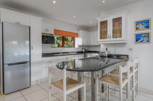 Instalaciones, San Lameer Villa 10427 - 4 Bedroom Superior - 8 pax -San Lameer Rental Agency in Southbroom