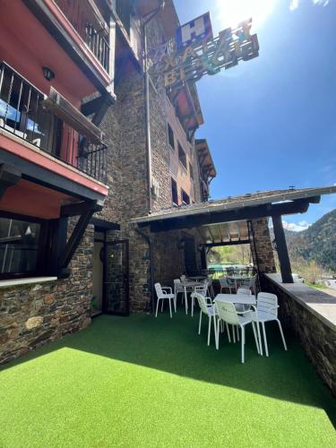 Xalet Besoli Hotel