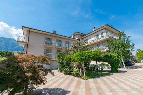 Casa al Cor Apartments