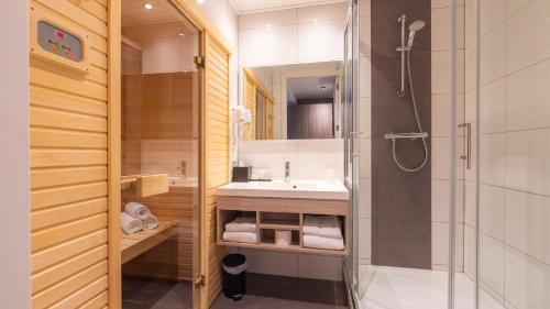 Asteria Hotel Venray Room Type - Deluxe Double Room