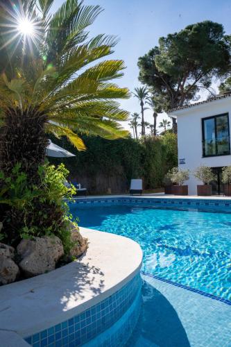 3320 Villa Karma - image 3