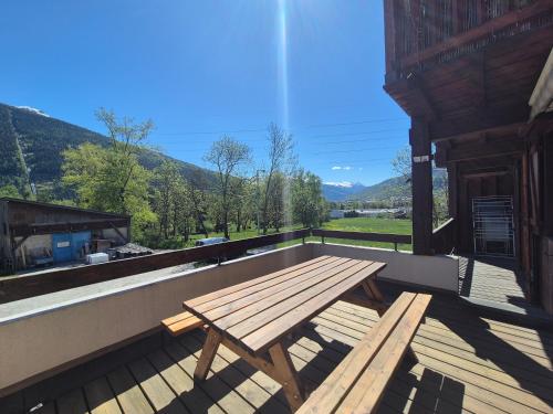 Balcony/terrace, Appartement 6 personnes avec terrasse in Le Mollard