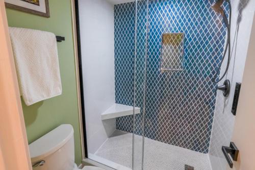 12C Richmond Park - Coastal Retreat only a 4-Min Walk to Beach condo - image 2
