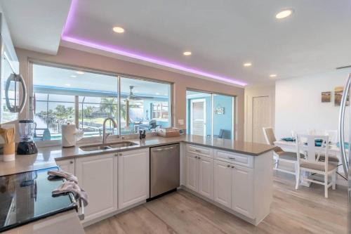 Casa Cozy - Cape Coral - image 3