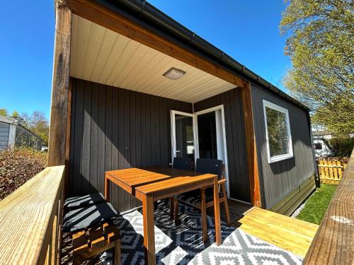 Balkons/terase, Gemütliches Mobilhaus am Wallersee (Gemutliches Mobilhaus am Wallersee) in Seekirchen Am Wallersee