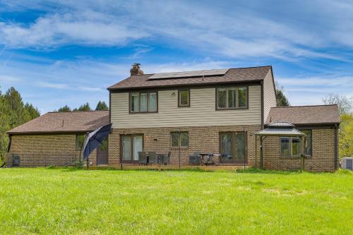 Lush & Secluded Family Getaway in Woodbine in Mt. Airy (MD)